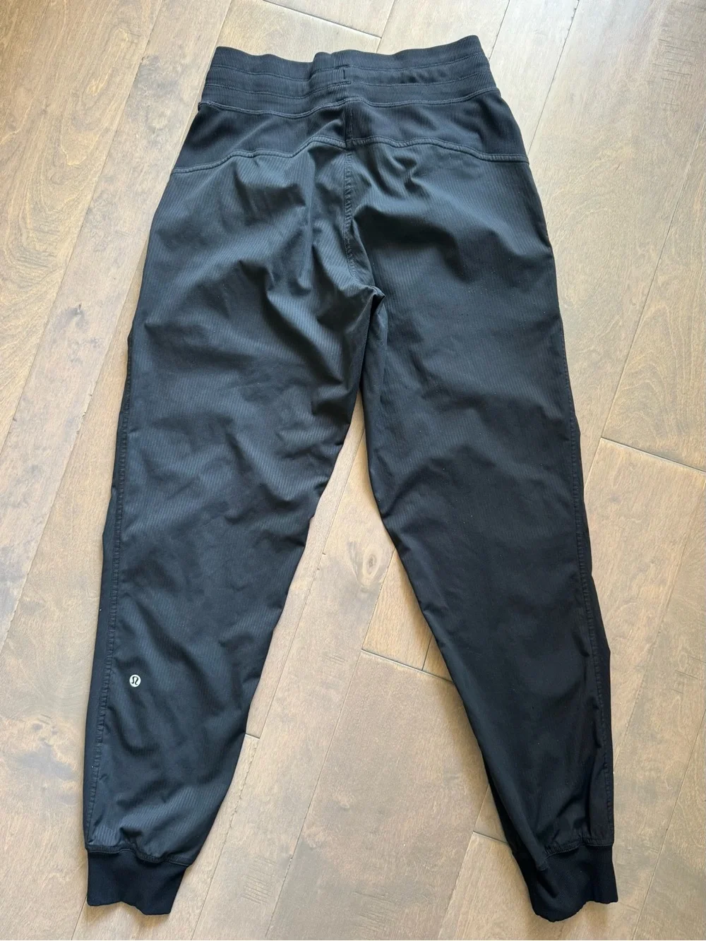 Lululemon Dance Studio Joggers *29